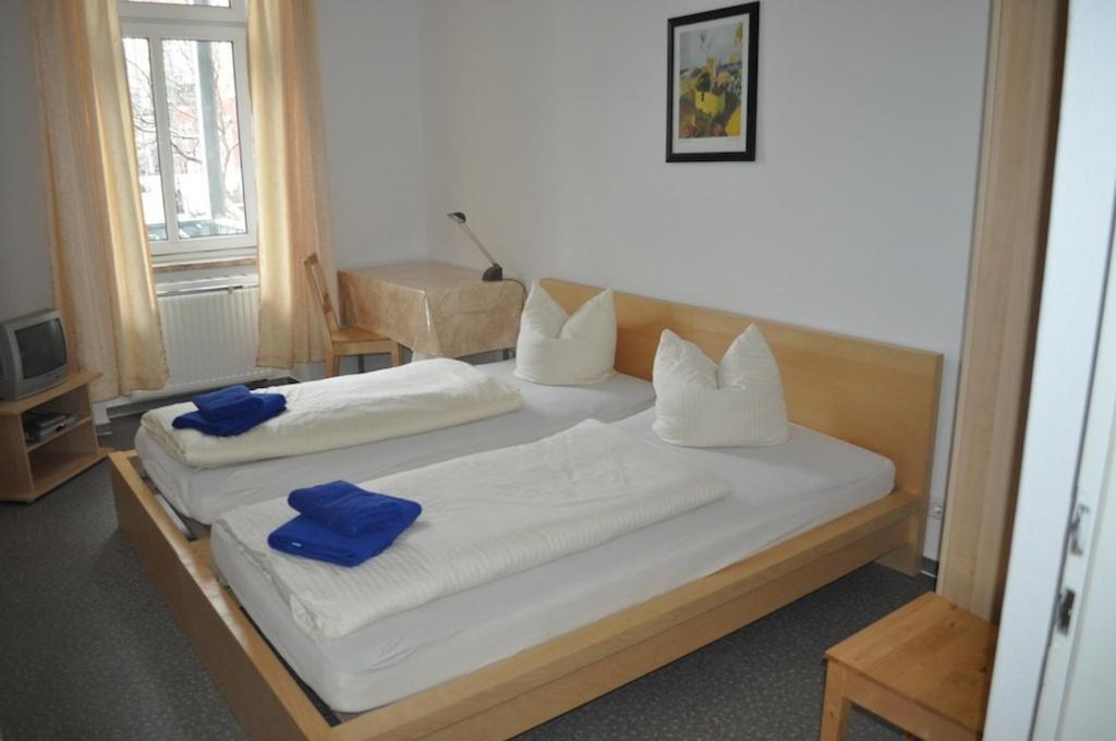 A Bed Privatzimmer Dresden - Nichtraucherpension Номер фото